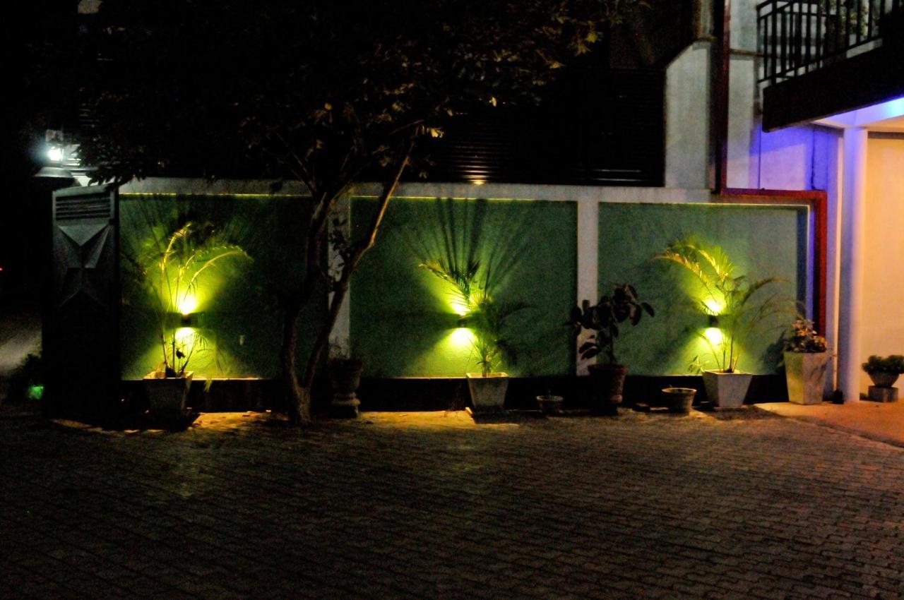 Myr-o Homestay Kombichankulama Exterior foto